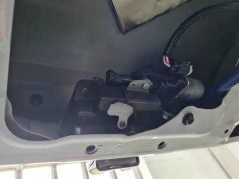 Foto 1ª: Cerradura Maletero Portón Toyota Rav4 PLUG-IN HYBRID 4X4 ADVANCE 306CV [A25A] (2022)