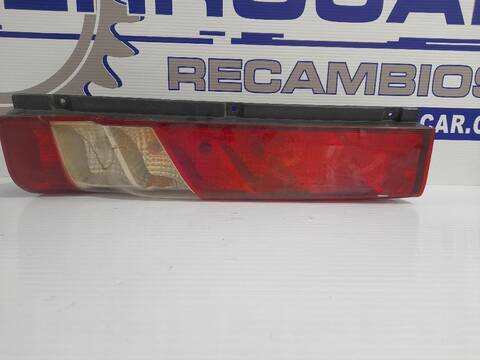 Foto 1ª: Piloto Trasero Derecho Iveco Daily 2.3 DIESEL CAT 126CV (2014)