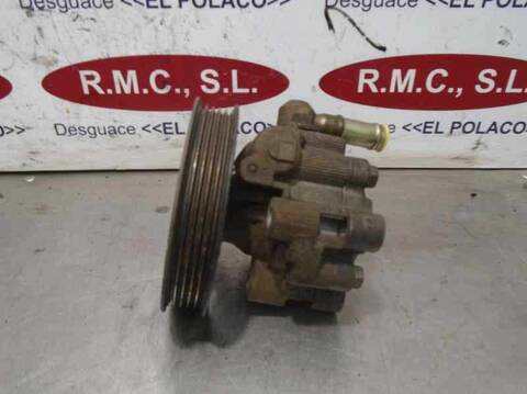 Foto 4ª: Bomba de Direccion Toyota Rav4 2.0 TD CAT 116CV 85KW [1CDFTV] (2005)