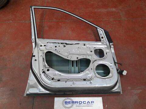 Foto 2ª: Puerta Delantera Izquierda Ssangyong Kyron 2.0 141CV (2005)