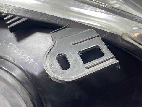 Foto 2ª: Faro Izquierdo Renault Megane K4M858 III COUPE (2010)