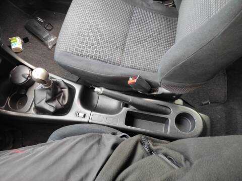 Foto 1ª: Consola Central Honda Hrv D16W1 GH) (2003)