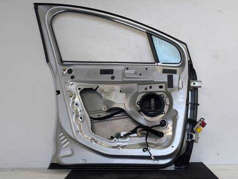 Foto 2ª: Puerta Delantera Izquierda Peugeot 3008 ALLURE (2016)