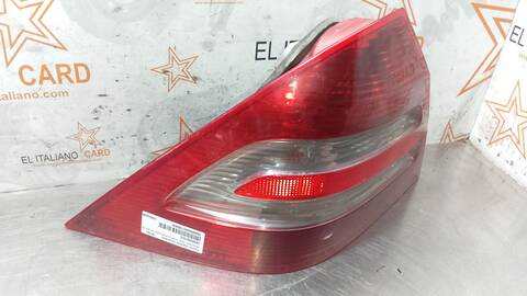 Foto 3ª: Piloto Trasero Izquierdo Mercedes Clase C 160 220 CDI LA) 203.008) BERLINA 150CV 110KW [OM646963] (2005)