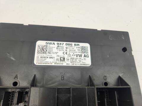 Foto 4ª: Centralita Motor ECU Volkswagen Caddy BASE 74CV 55KW [DTRF] (2024)