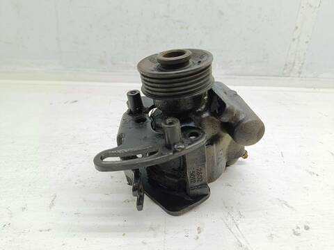 Foto 4ª: Bomba de Direccion Ford Mondeo AMBIENTE BERLINA 90CV 66KW [RFN] (1999)