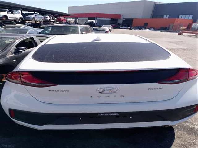 Portón Hyundai Ioniq 1.6 GDI HYBRID 141CV