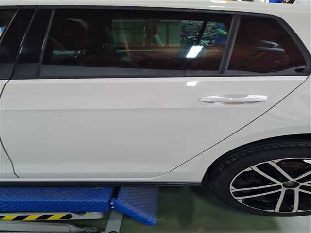 Puerta Trasera Izquierda Volkswagen Golf 2.0 GTD 184CV 135KW