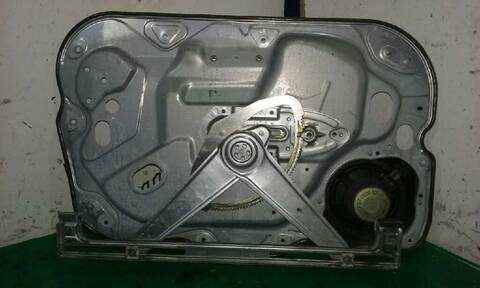 Foto 2ª: Elevalunas Eléctrico Delantero Derecho Ford C Max 1.8 TDCI TD CAT 115CV 85KW FOCUS CAP) [KKDA] (2009)