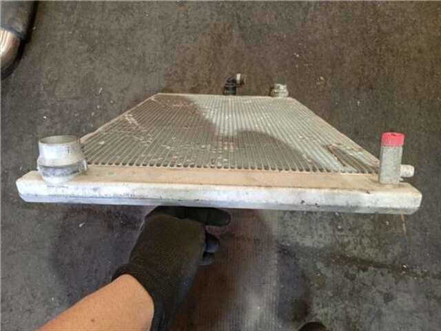 Foto 3ª: Radiador Motor Bmw Serie 5 518 520 D [N47D20A]