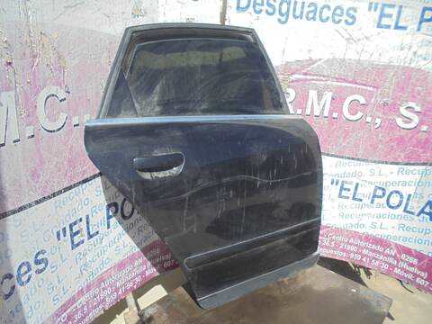 Foto 3ª: Puerta Trasera Derecha Audi A4 2.5 TDI QUATTRO 132KW) BERLINA 180CV [BAU] (2004)