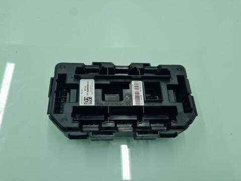 Foto 3ª: Caja Reles Fusibles Bmw Serie 4 418 435D XDRIVE M SPORT COUPE 313CV 230KW [N57D30B] (2015)