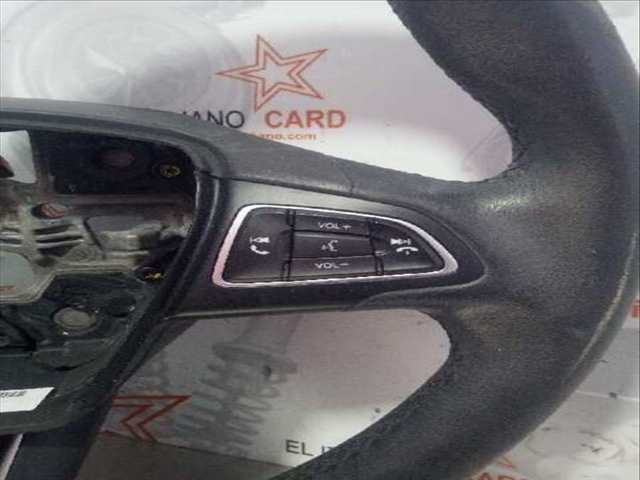 Foto 4ª: Volante Ford Focus TITANIUM 125CV 92KW [M1DD] (2015)