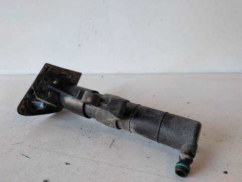 Foto 2ª: Limpia Faro Xenon Volkswagen Golf BERLINA (2003)