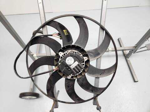 Foto 2ª: Electroventilador Volkswagen T-Cross LIFE 116CV 85KW [DKRF] (2020)