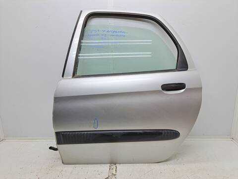 Foto 1ª: Puerta Trasera Izquierda Citroen Xsara 1.6 LX PLUS PICASSO 109CV 80KW [NFU] (2008)