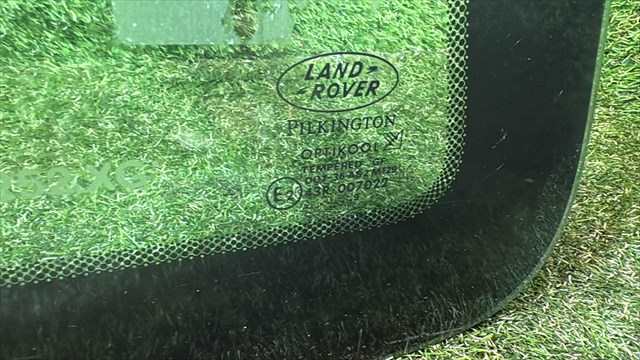 Foto 3ª: Luna Delantera Izquierda Land Rover Freelander 2.0 TD 5P [20T2N] (2001)