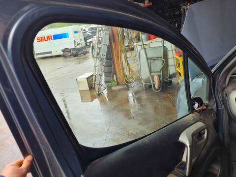 Elevalunas Eléctrico Delantero Izquierdo Peugeot Partner OUTDOOR 92CV 68KW