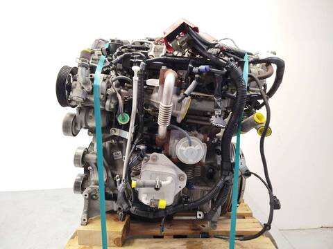Foto 3ª: Motor Completo Mitsubishi Outlander DI-D 4WD CW1W) 177CV 130KW [4N14] (2012)