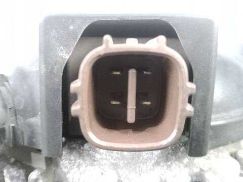 Foto 3ª: Alternador Toyota Auris 1.4 D-4D NDE150_) 90CV 66KW [1ND] (2007)