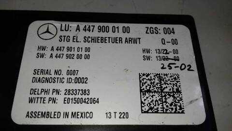 Foto 3ª: Centralita Motor ECU Mercedes Clase V 200 136CV 100KW (2014)