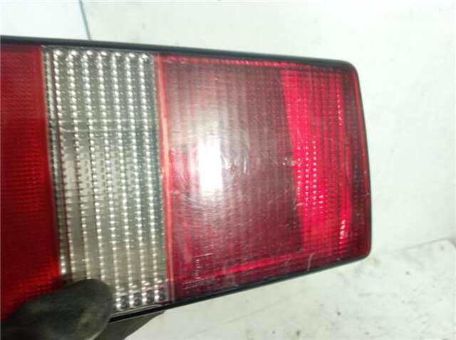 Foto 3ª: Piloto Trasero Izquierdo Ford Escort 