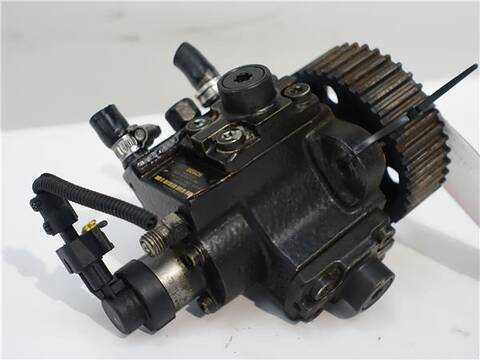 Foto 2ª: Bomba Inyeccion Saab 9-3 1.9 TID BERLINA 150CV 110KW [Z 19 DTH] (2005)