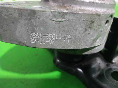 Foto 2ª: Soporte Motor Ford Fiesta AMBIENTE 68CV 50KW (2007)