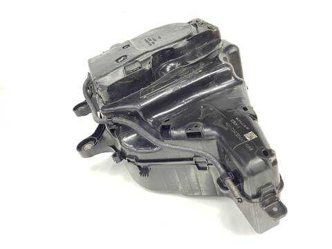 Foto 2ª: Deposito AdBlue Ford Transit 350 L2 HD) CABINA SIMPLE TREND