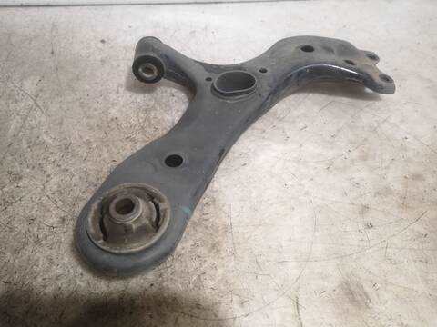 Foto 1ª: Brazo Suspension Delantero Derecho Toyota Auris 2ZRFXE (2016)