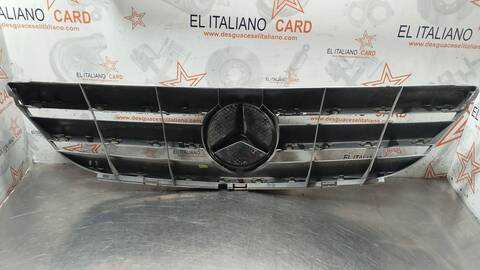 Foto 3ª: Rejilla Delantera Mercedes Clase B 150 200 CDI 245.208) 140CV 103KW [640941] (2007)