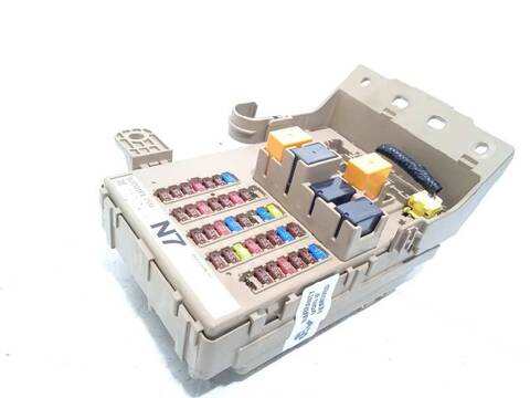 Caja Reles Fusibles Subaru XV 1.6 CAT 114CV 84KW