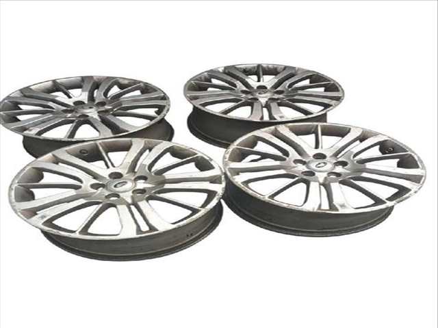 Foto 2ª: Juego LLantas Land Rover Range 3.0 D 4X4 (2005)