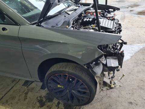 Aleta Delantera Derecha Cupra Leon BASIS E-HYBRID 204CV