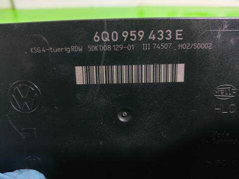 Foto 3ª: Centralita Motor ECU Seat Ibiza COOL 101CV 74KW [ATD] (2008)