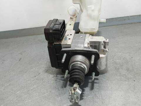 Foto 3ª: Bomba Freno Toyota CHR HYBRID STYLE PLUS 122CV 90KW [2ZR] (2019)