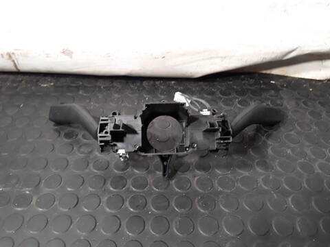 Foto 2ª: Mando Luces Volkswagen Tiguan ADVANCE BMT 160CV (2011)