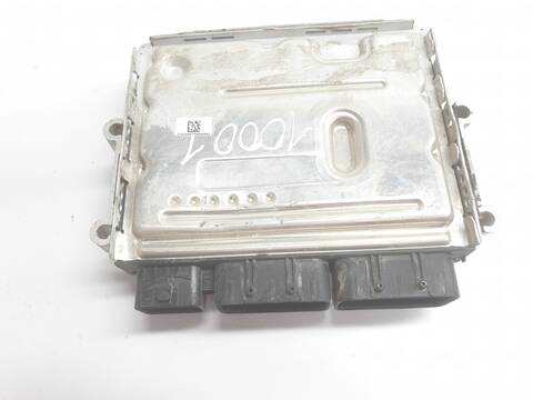 Foto 2ª: Centralita Motor ECU Renault Trafic L1H1 28T (2014)