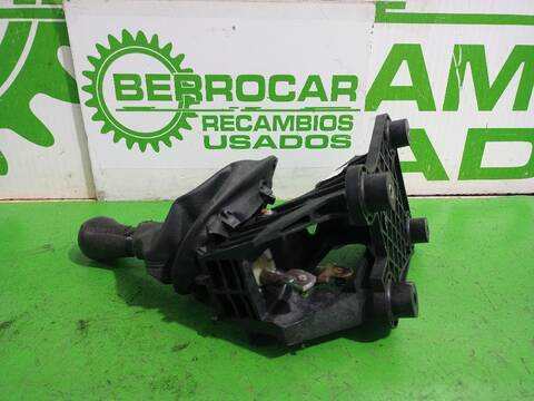 Foto 2ª: Palanca de Cambio Peugeot 307 1.6 16V HDI 90CV [9HVDV6ATED4] (2005)