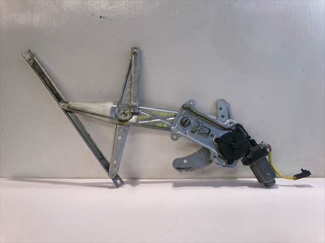 Elevalunas Eléctrico Delantero Derecho Nissan Micra 1.3 G 1998-2000