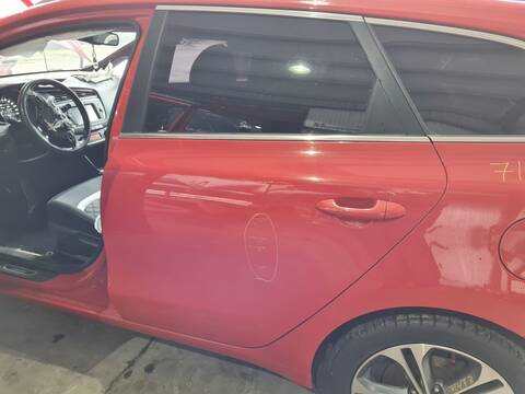 Puerta Trasera Izquierda Kia Ceed SPORTY WAGON GT-LINE