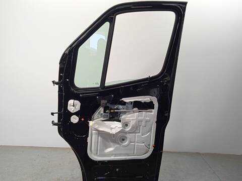 Foto 4ª: Puerta Delantera Derecha Mercedes Sprinter 419 CDI RWD 907.643 907.645 907.647) 190CV 140KW FURGONETA [654920] (2024)