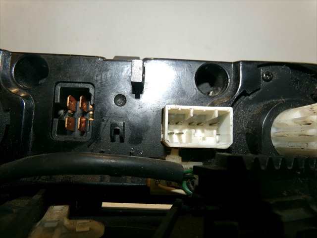 Foto 4ª: Mando Calefacción A. A. Daewoo Lanos 1.5 G SEDAN,1997-2008 [A15SMS] (2002)