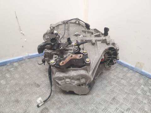 Foto 3ª: Caja Cambios Hyundai ix20 1.6 CRDI 116CV 85KW [D4FB] (2014)