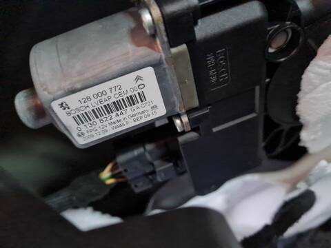 Elevalunas Manual Trasero Izquierdo Citroen C5 EXCLUSIVE BERLINA 140CV 103KW