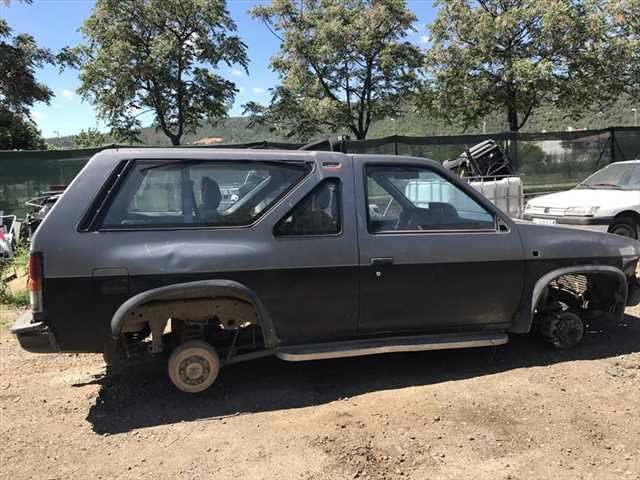 Foto 1ª: Aleta Delantera Izquierda Nissan Terrano 2.7 TD [TD27] (1992)