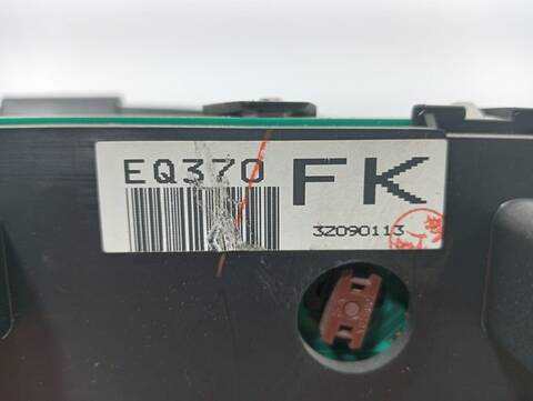 Foto 2ª: Cuadro de Instrumentos Nissan X-Trail COMFORT 2 DCI DIESEL CAT 136CV [YD22DDTI] (2001)