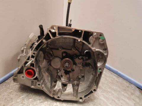 Foto 1ª: Caja Cambios Renault Clio EXPERIENCE 101CV 74KW [H4DD4] (2020)