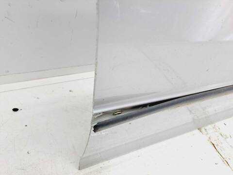 Foto 4ª: Puerta Delantera Derecha Bmw Serie 3 315 2.0 16V DIESEL CAT BERLINA 136CV 100KW [20 4D 1 D] (1998)