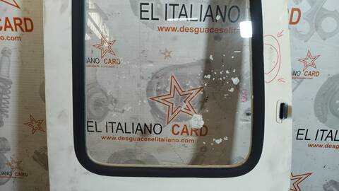 Foto 4ª: Puerta Trasera Derecha Ford Transit FT 100 LARGO 80CV 59KW CAJA CERRADA [D/4DA] (1985)